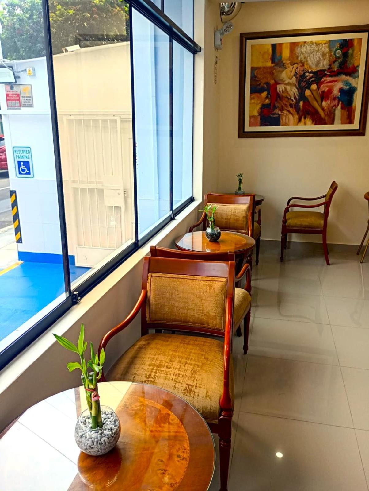 Hotel Soul Mate Inn Lima Buitenkant foto