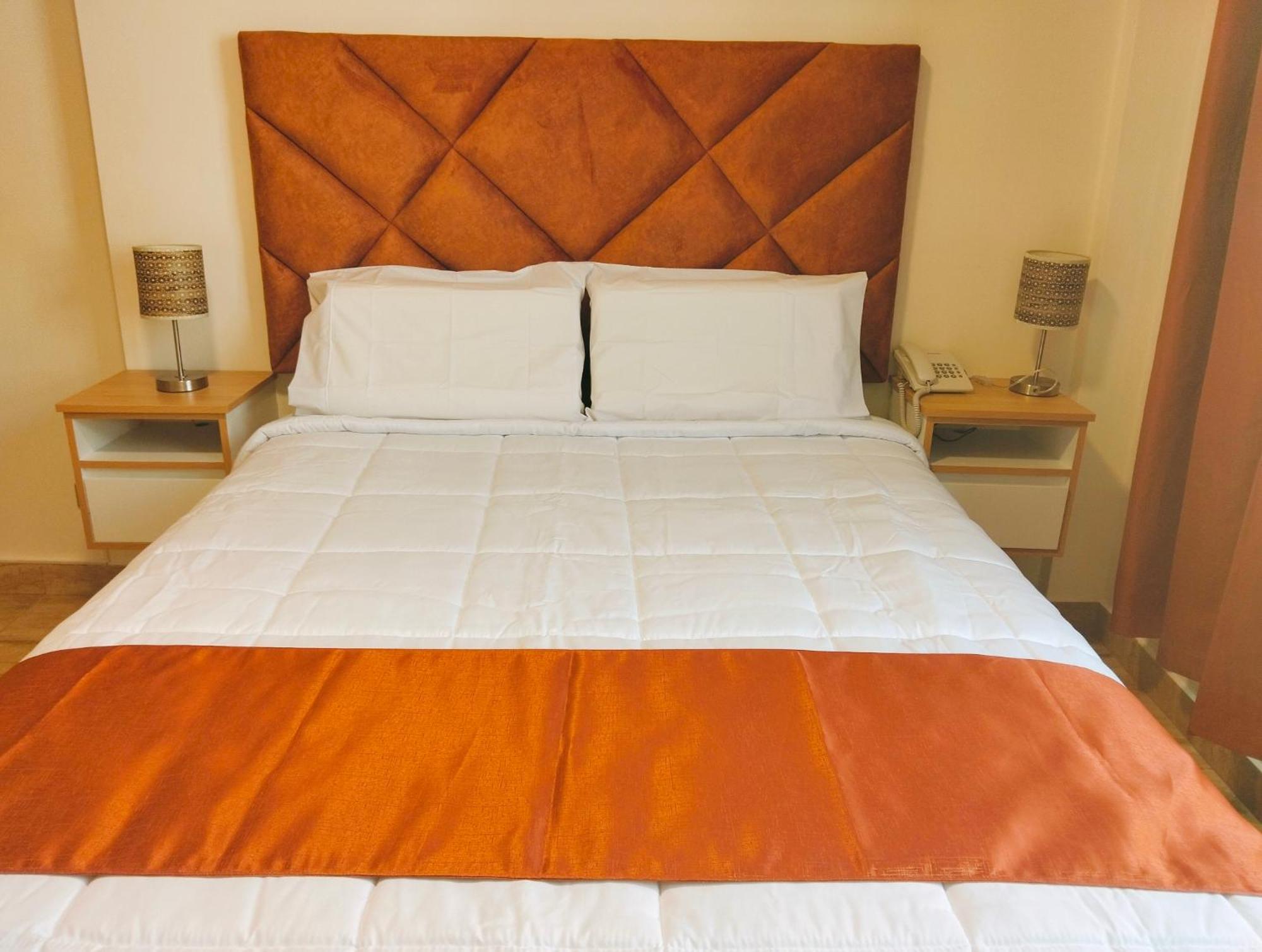 Hotel Soul Mate Inn Lima Buitenkant foto